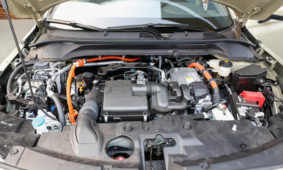 khoang-dong-co-hrv-2025