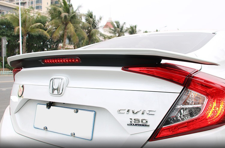 duoi-gio-civic-kieu-rs-2019-thai-lan