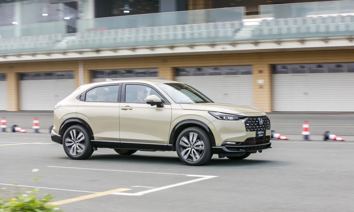 than-xe-hrv-2025